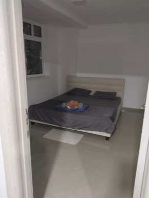 Sandra apartmani